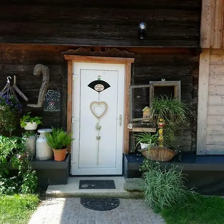 Troadkasten Hollnhof, Bezaubernder Panoramablick Apartament Donnersbach