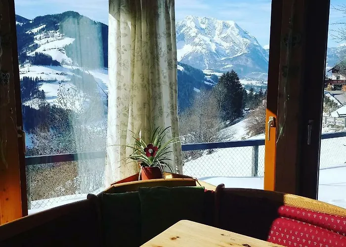 شقة Troadkasten Hollnhof, Bezaubernder Panoramablick Donnersbach