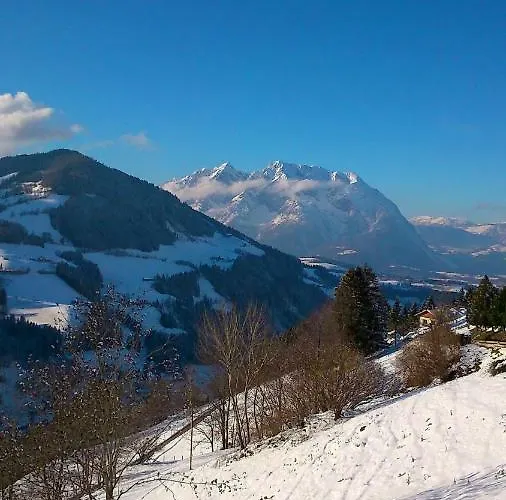 شقة Troadkasten Hollnhof, Bezaubernder Panoramablick Donnersbach